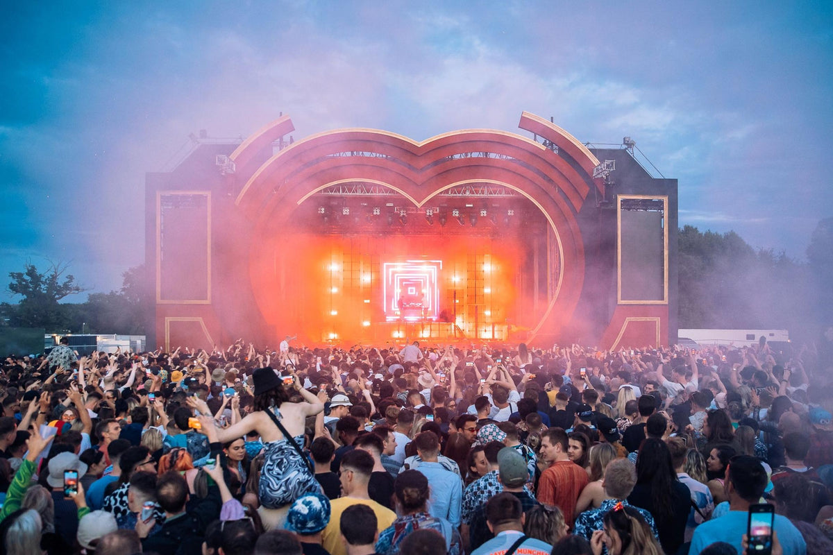Love Saves The Day